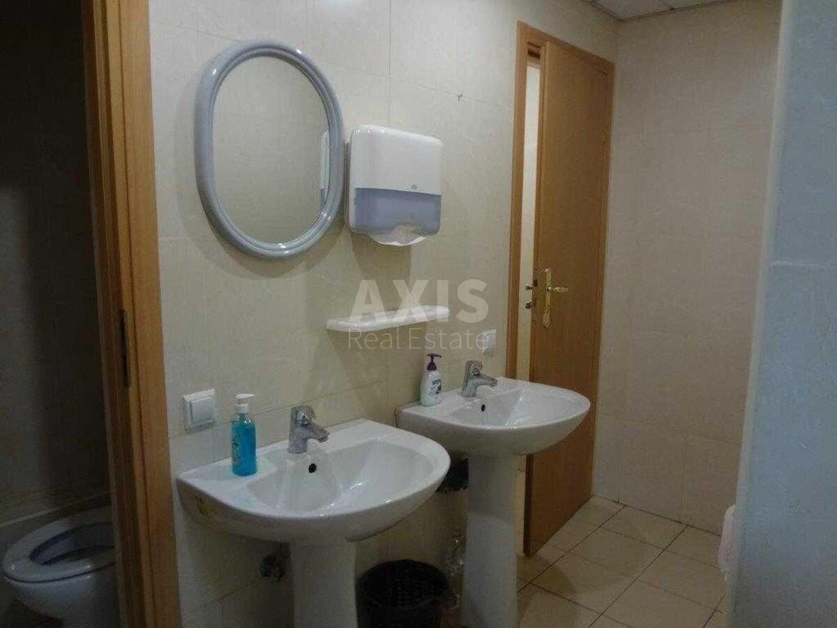 Office vul. Verhnij Val 4, 260m28
