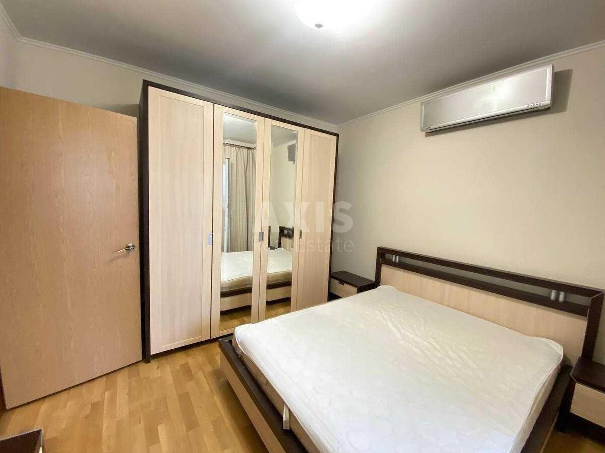 3k apartment vul. Tymoshenka Marshala 15Г599743