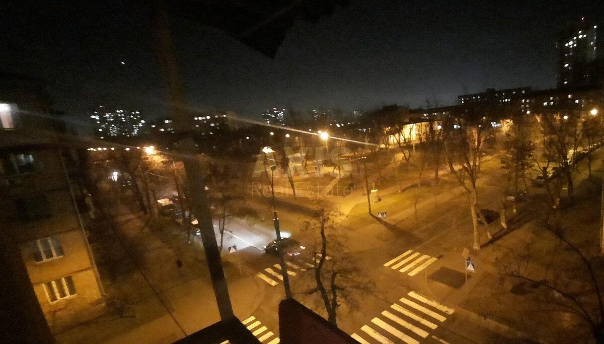 2к квартира ул. Новодарницкая 106