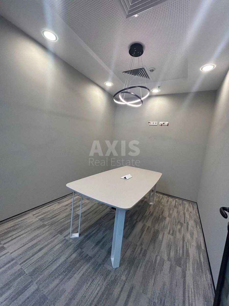 Office vul. Strutyns'kogo Sergija 13/15, 130m2570657