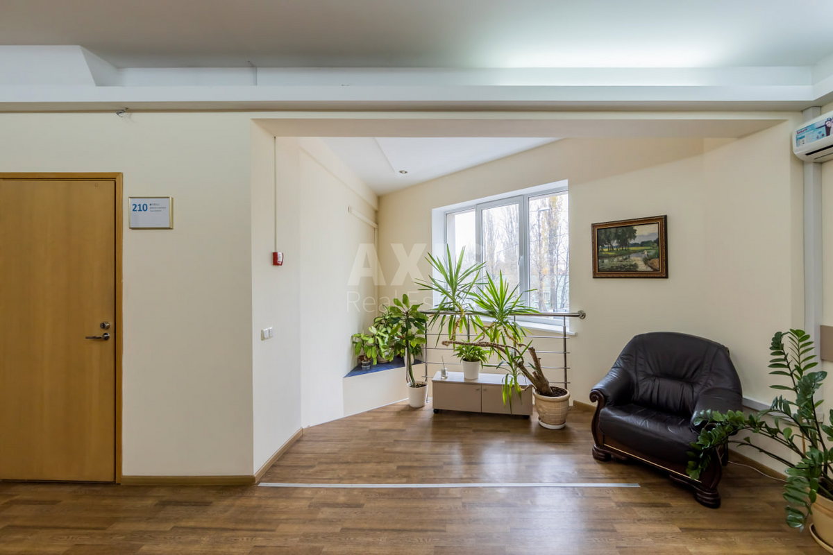 Office vul. Pymonenka Mykoly 13Б, 1612m2607615