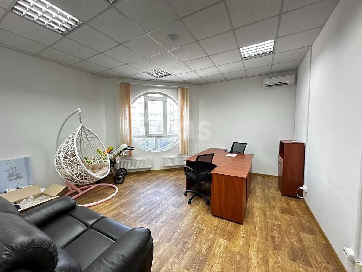 Office uzv. Klovs'kyj 7, 168m28