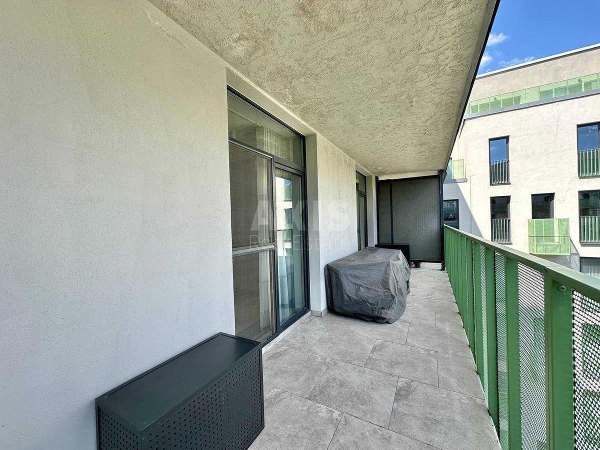 3k apartment doroga Naberezhno-Rybal's'ka 39