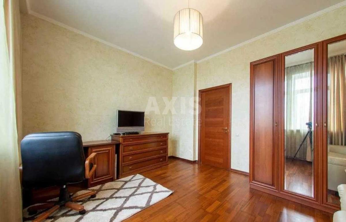 3k apartment uzv. Kudrjavs'kyj 3А8