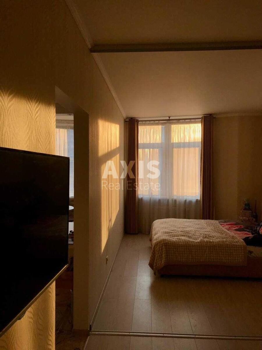 1к квартира ул. Ахматовой Анны 22472459