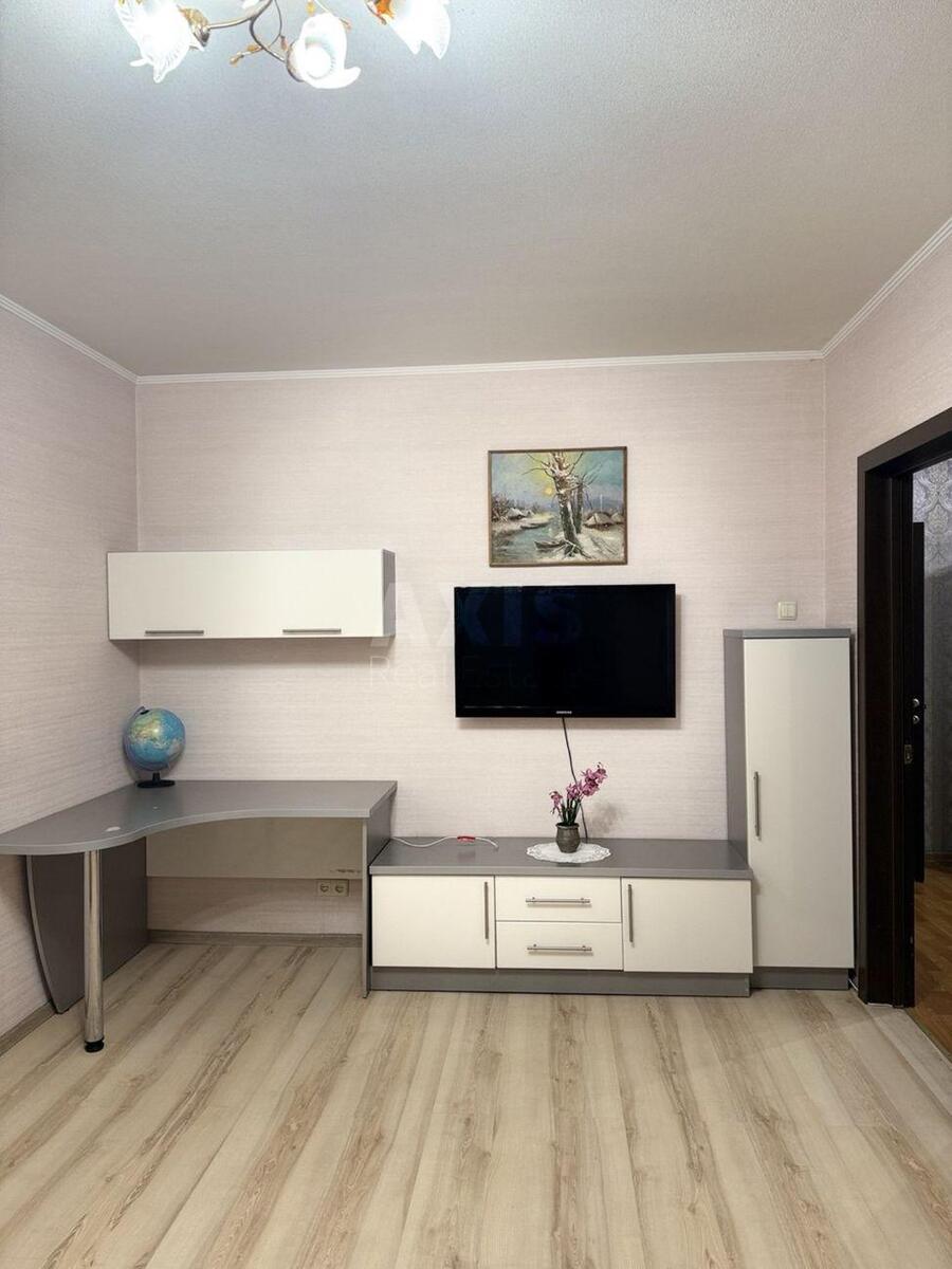 3k apartment vul. Zabolotnogo Akademika 100626527