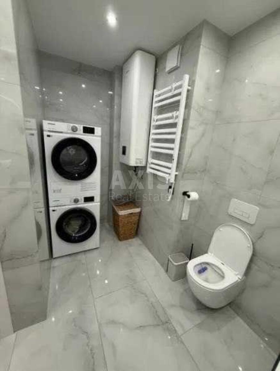 2к квартира ул. Сверстюка Евгения 4623555