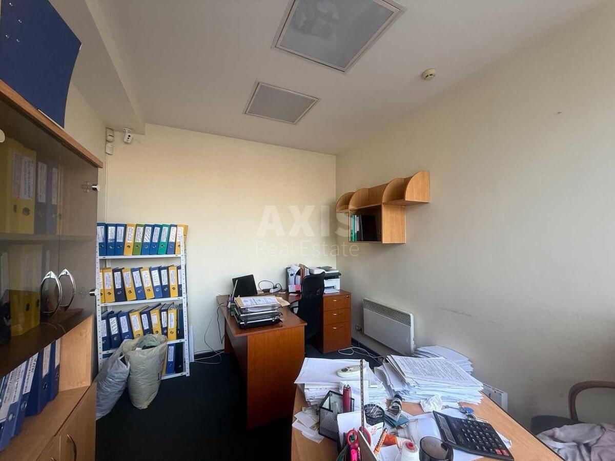 Office vul. Shymanovs'kogo Vitalija 2/1, 151m26241611