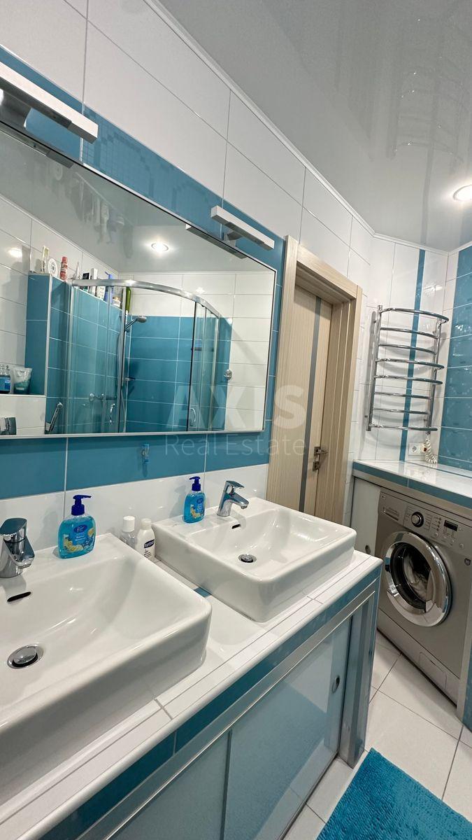 3k apartment vul. Urlivs'ka 3610