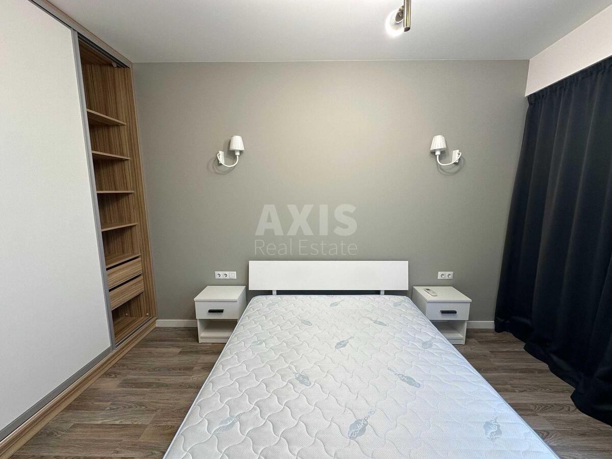 2k apartment vul. Zarichna 1Г4