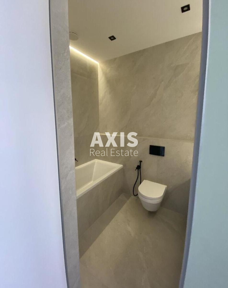 2k apartment vul. Zabolotnogo Akademika 15