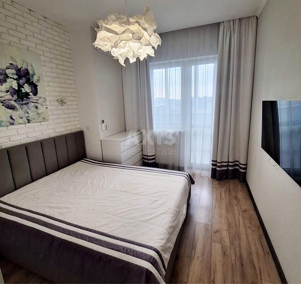 2к квартира ул. Драгомирова Михаила 2А6