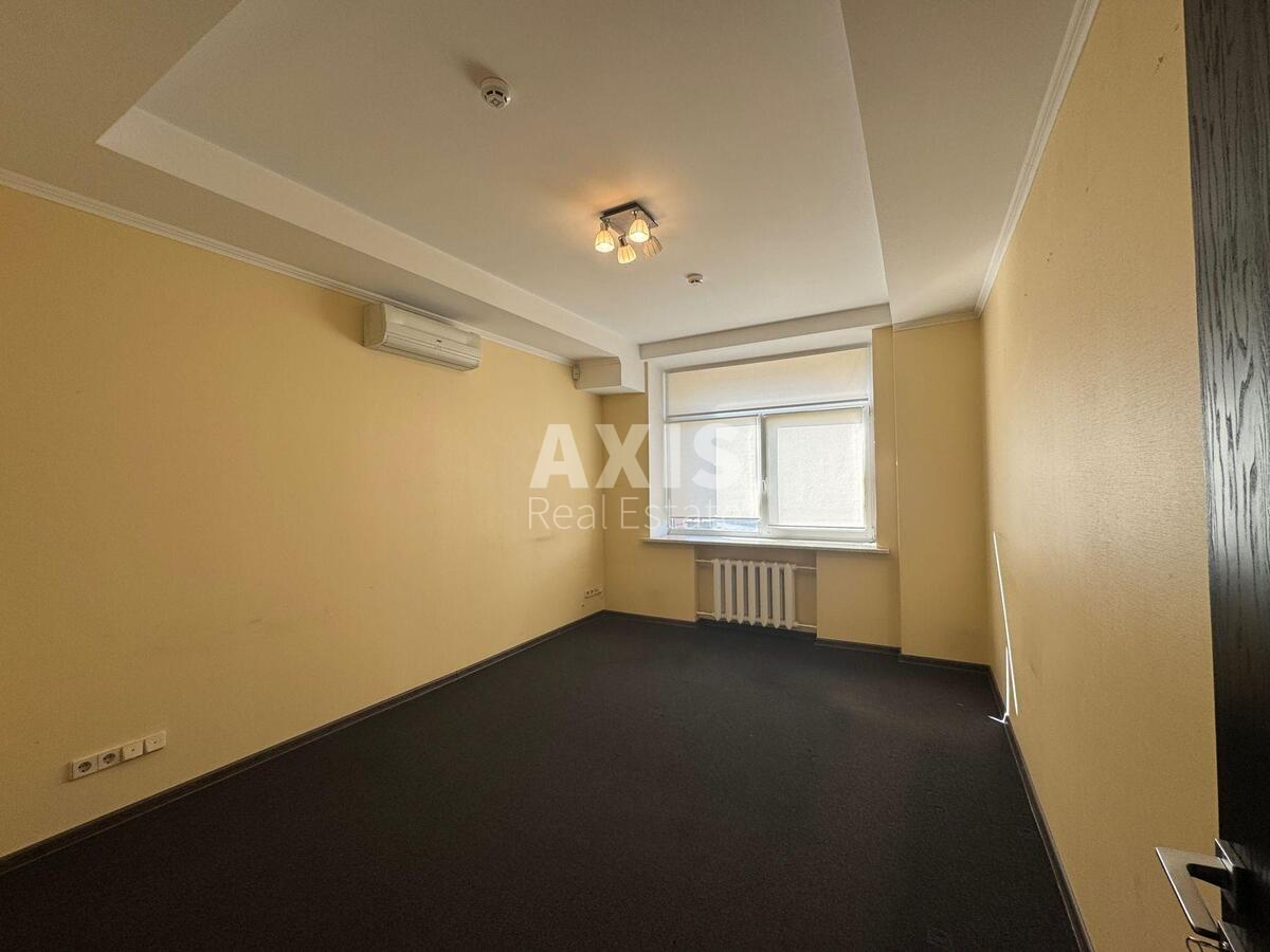 Office vul. Dilova 5Б, 200m2527456