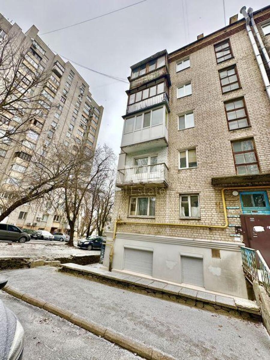 2k apartment vul. Stadionna 21/112