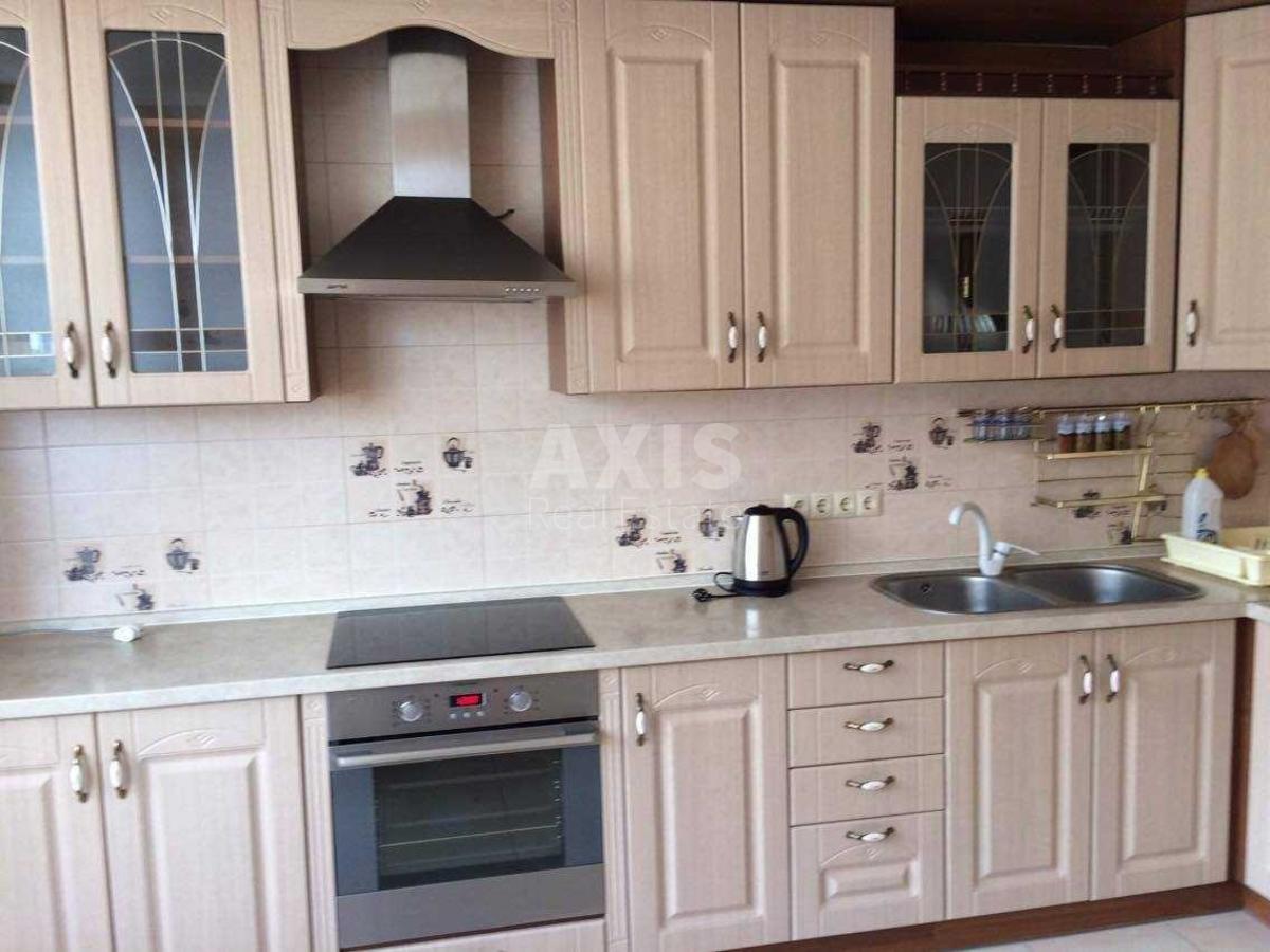 3k apartment vul. Yulia Zdanovska 46/1