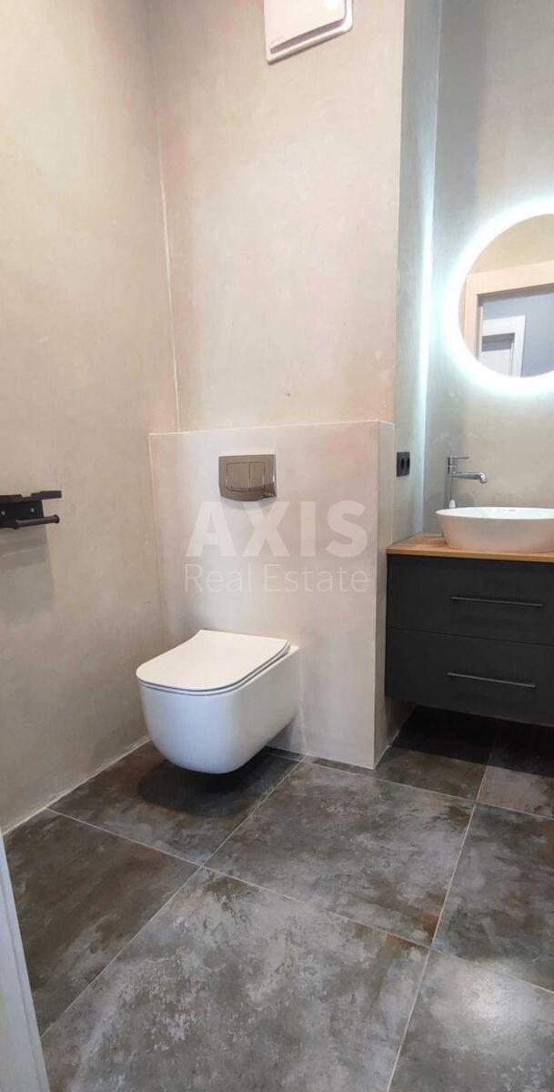 2k apartment nab. Dniprovs'ka 18627105