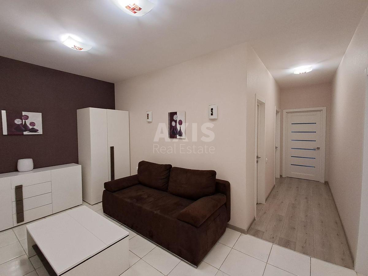 3k apartment vul. Bogdanivs'ka 7А10
