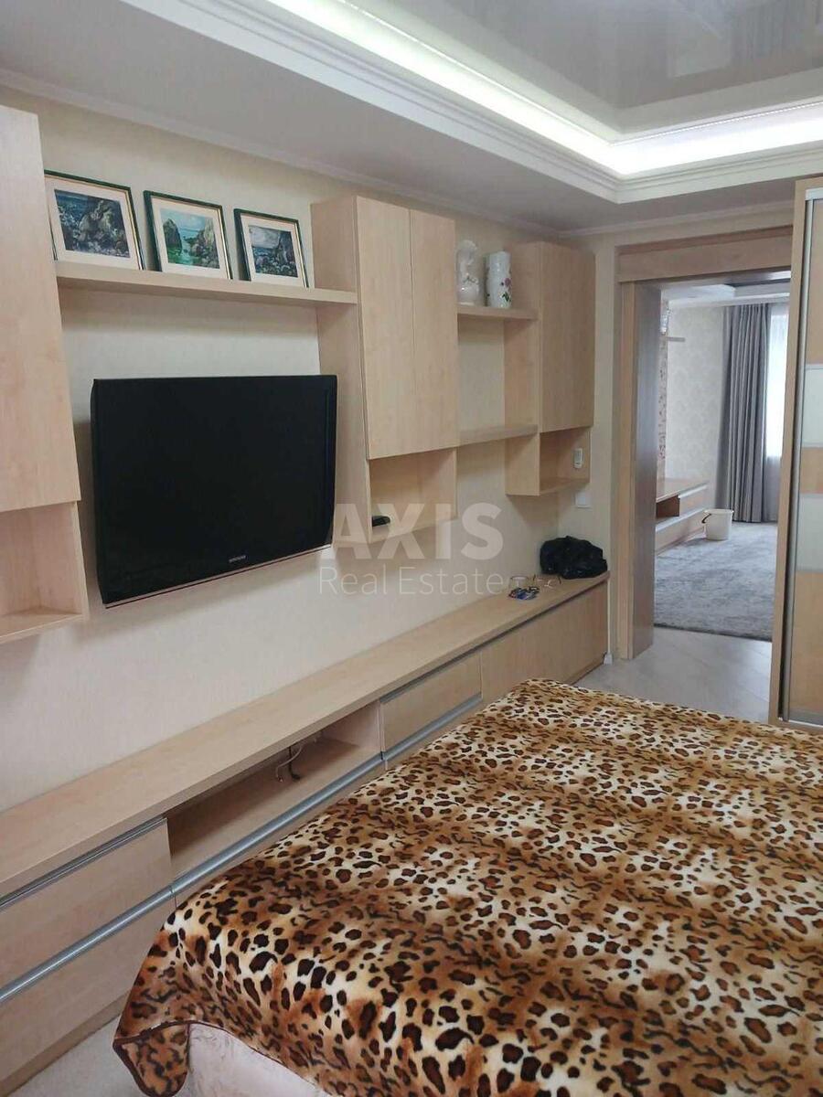 2к квартира пр-т Голосеевский 1109
