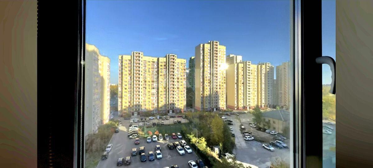 2k apartment vul. Myhajla Maksymovycha 9А1