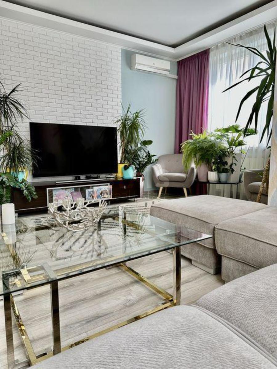 3k apartment pr-t Geroi'v Stalingrada 2Г0
