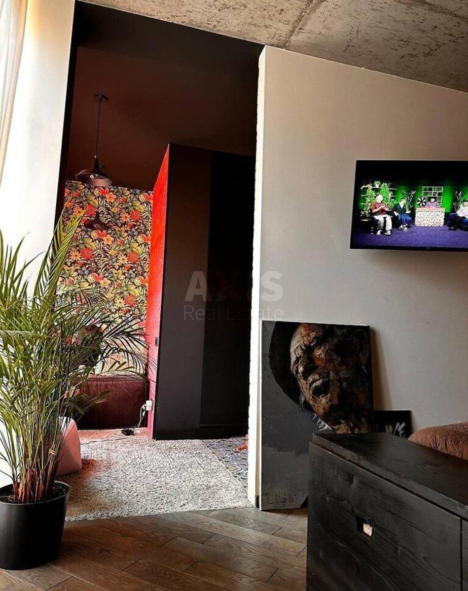1k apartment vul. Regeneratorna 4, корп. 137