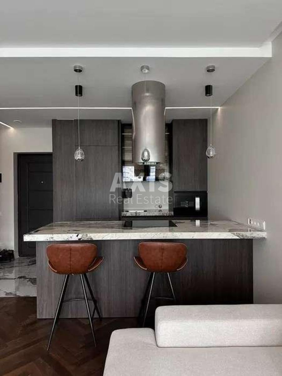 2k apartment vul. Zarichna 1