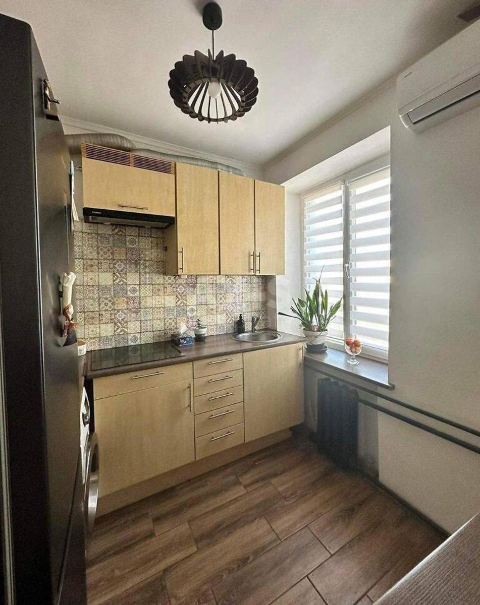2k apartment vul. Kopylivs'ka 67/110