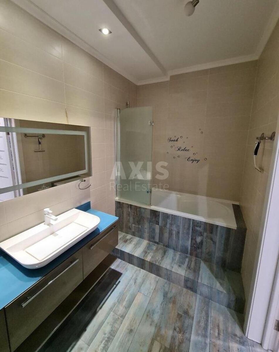 3k apartment vul. Glybochyc'ka 32В7