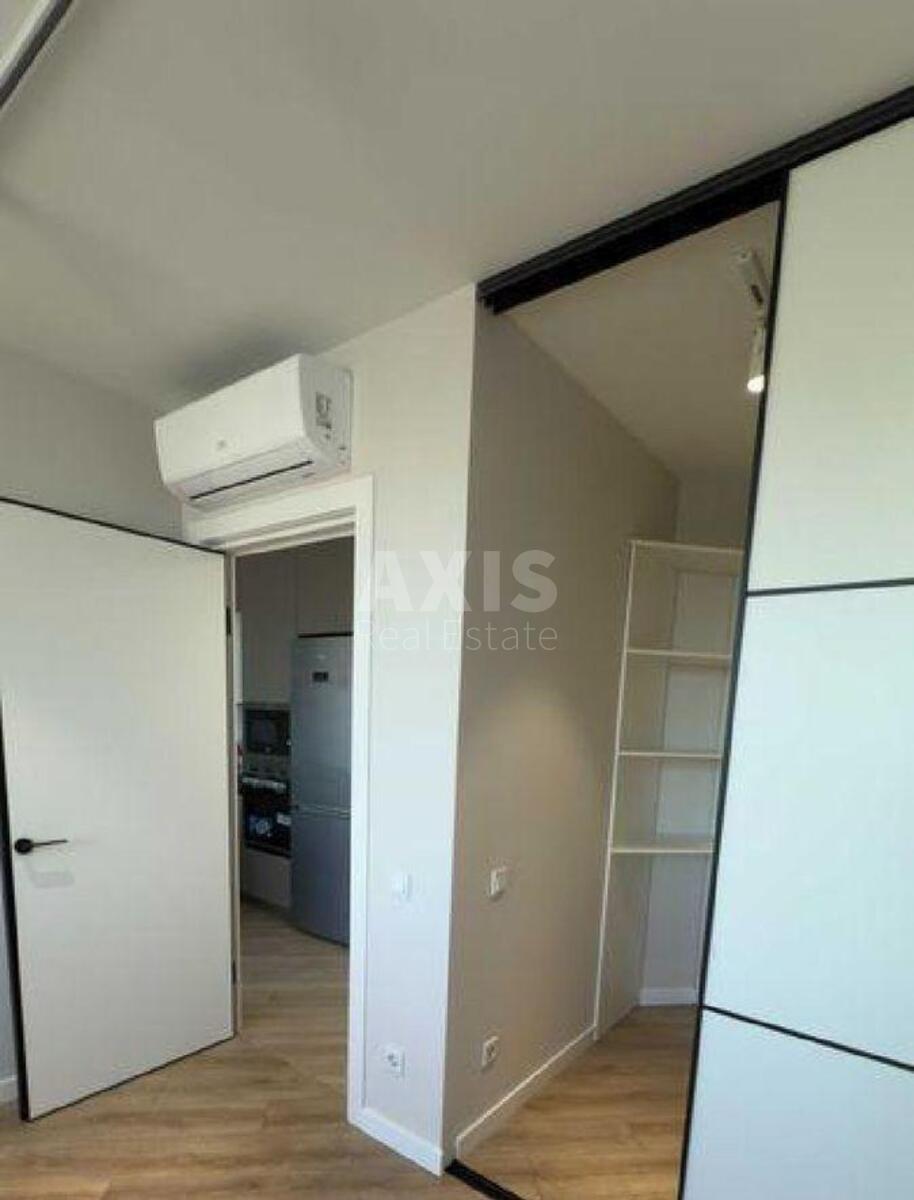 1k apartment vul. Myhajla Maksymovycha 32А4