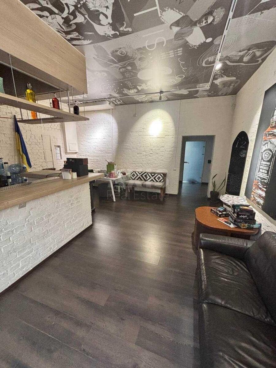 Office vul. Kozhum'jac'ka 12В, 125m21