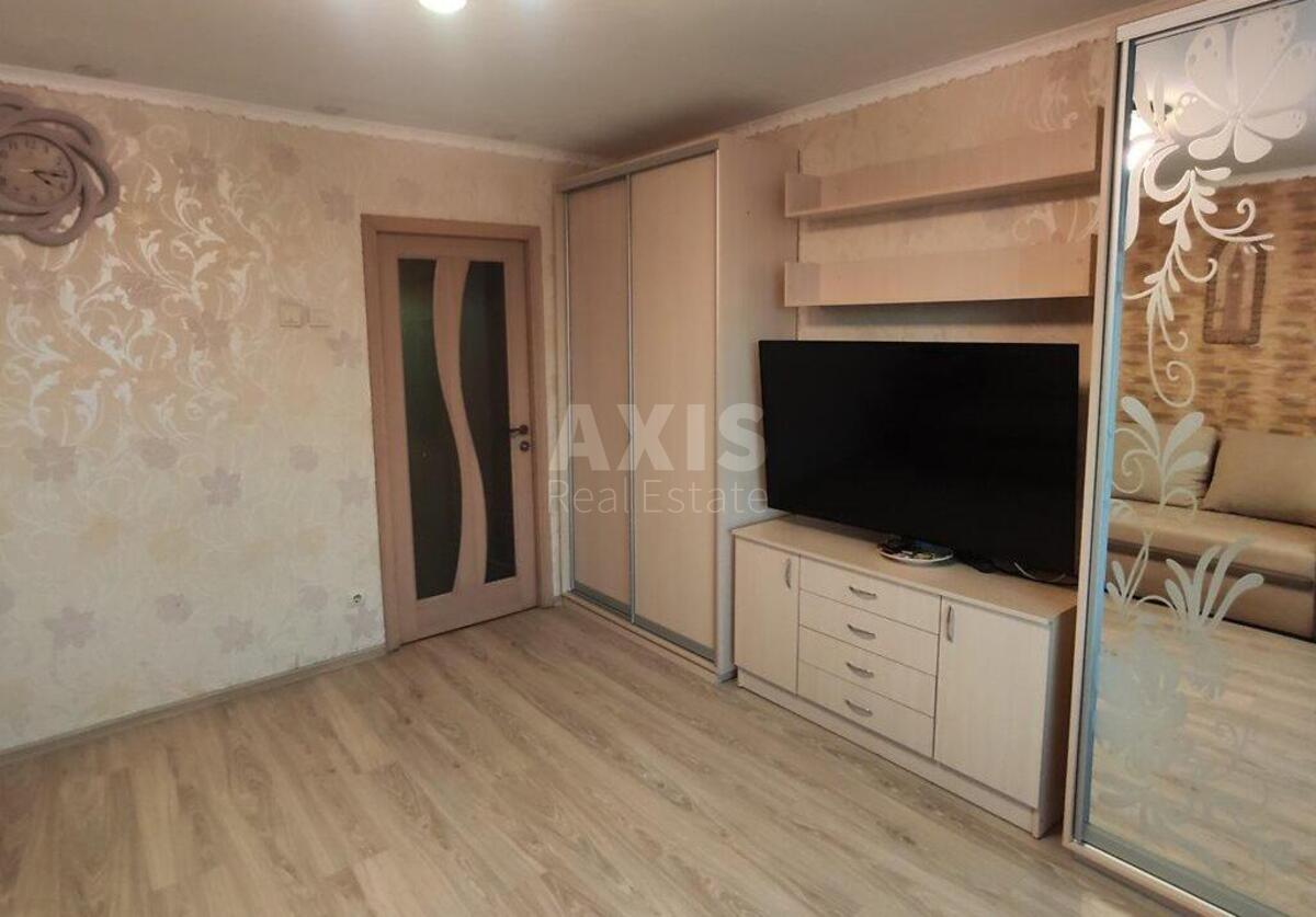 3k apartment vul. Pryluzhna 14606584