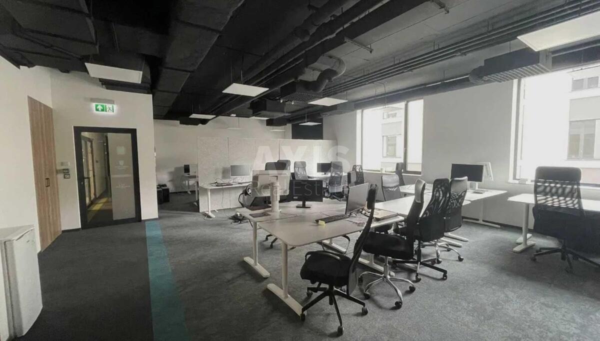 Office vul. Malevycha Kazymyra 31, 447m256701