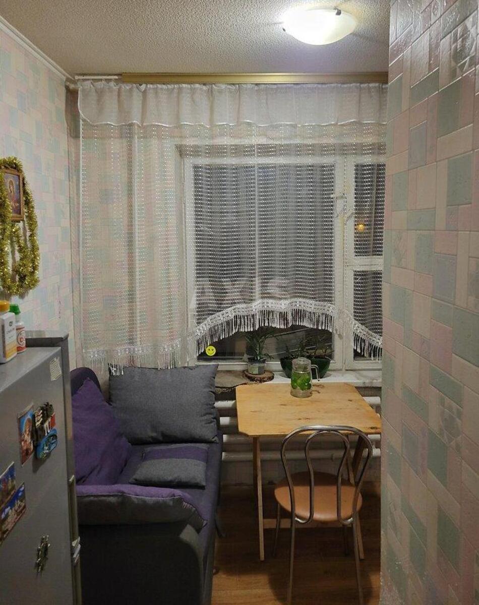 1k apartment vul. Symyrenka 12А0