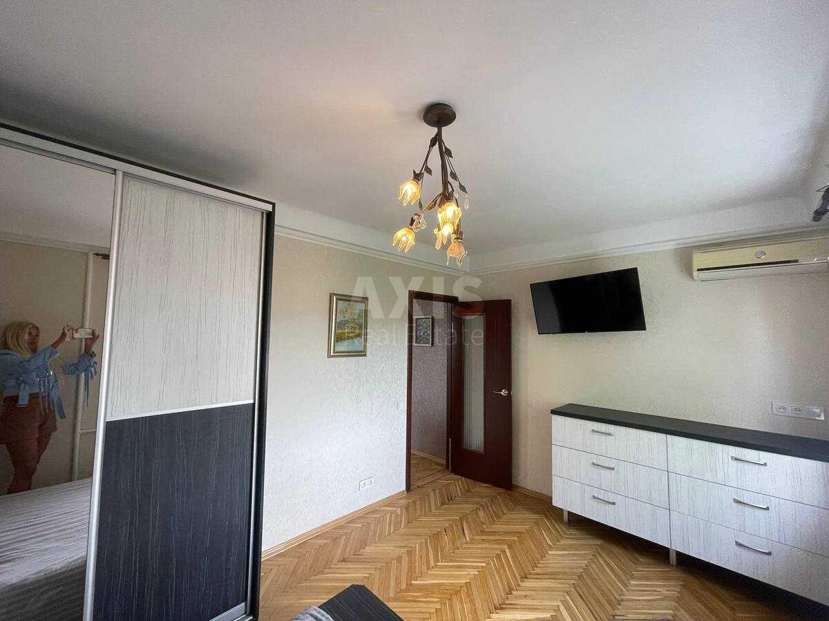 2k apartment vul. Lavrs'ka 4606033