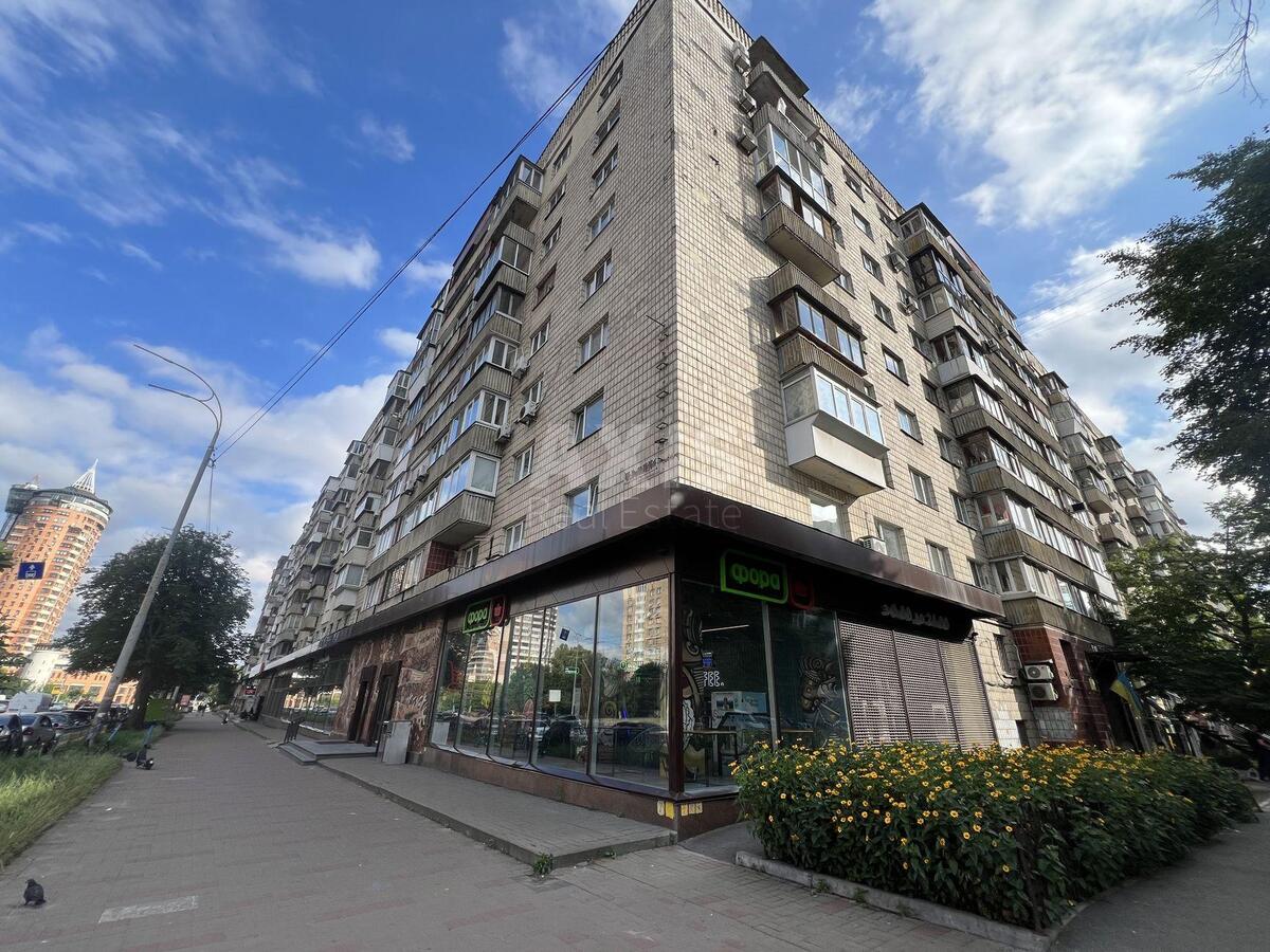 Офис бул. Леси Украинки 28, 96м212