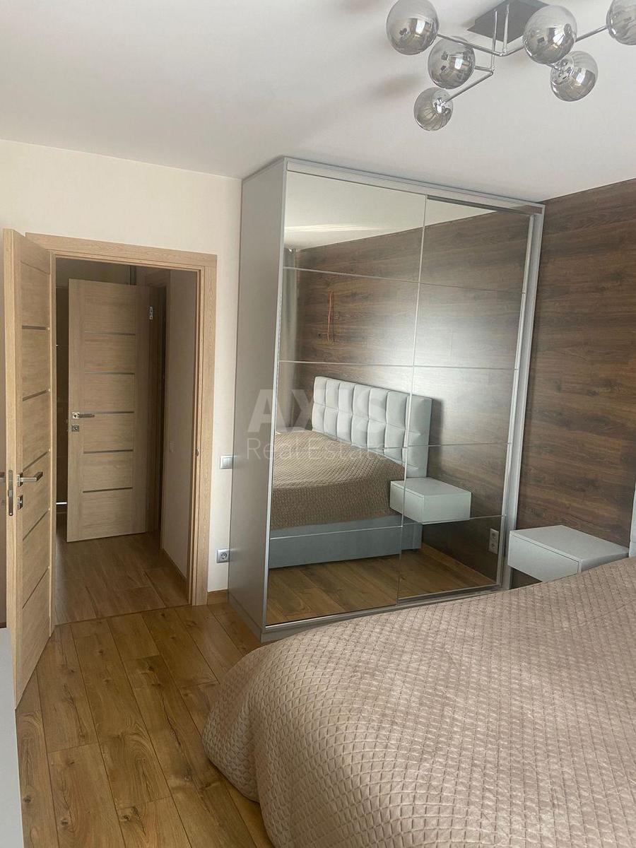 2k apartment vul. Rusovoi' Sofii' 7А5