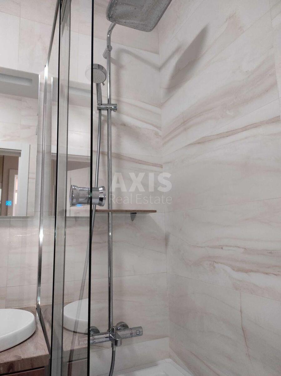 1k apartment nab. Dniprovs'ka 18467685
