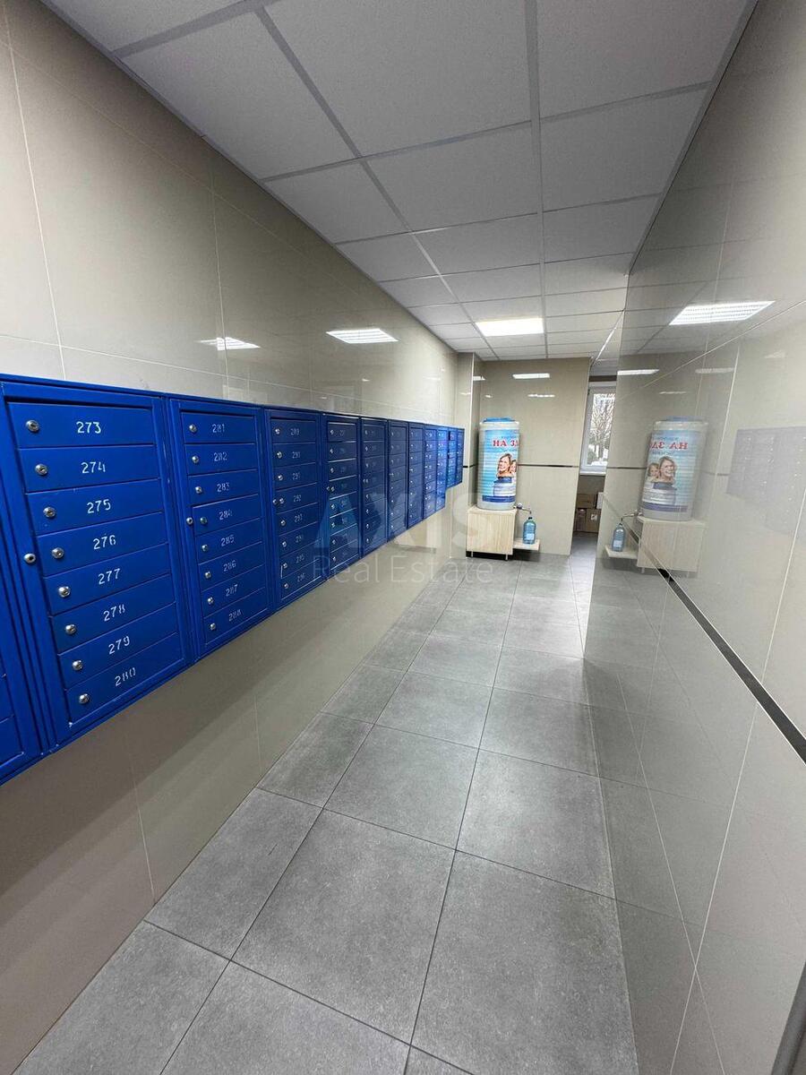 2к квартира ул. Голосеевская 136116322