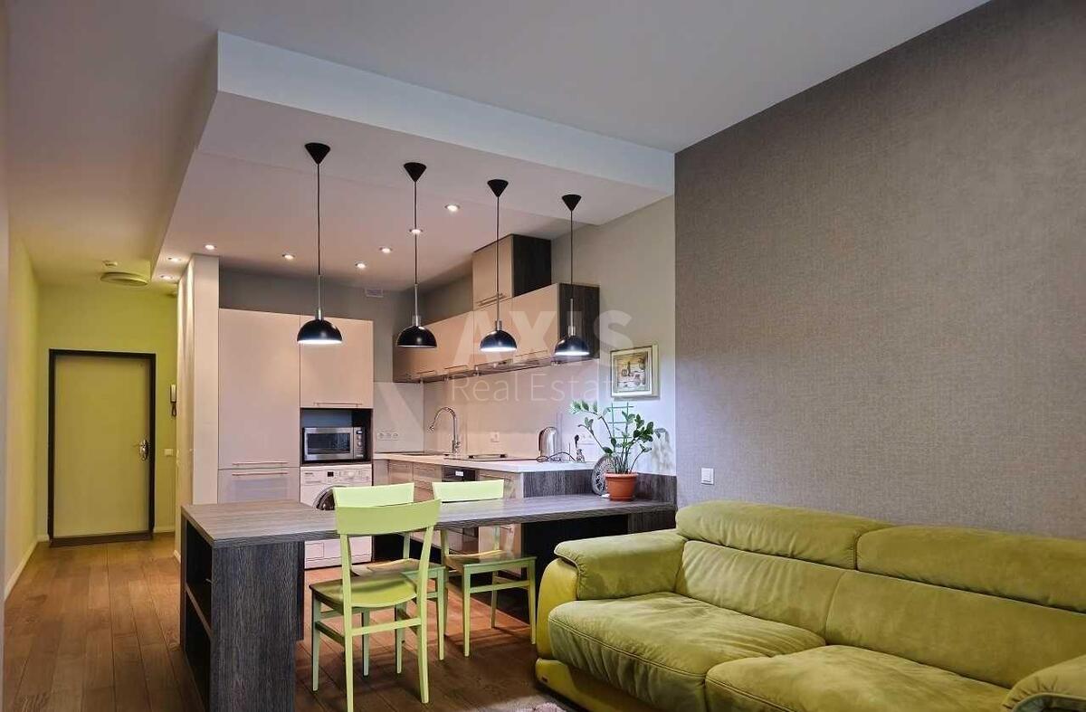 1k apartment vul. Myhajla Maksymovycha 24