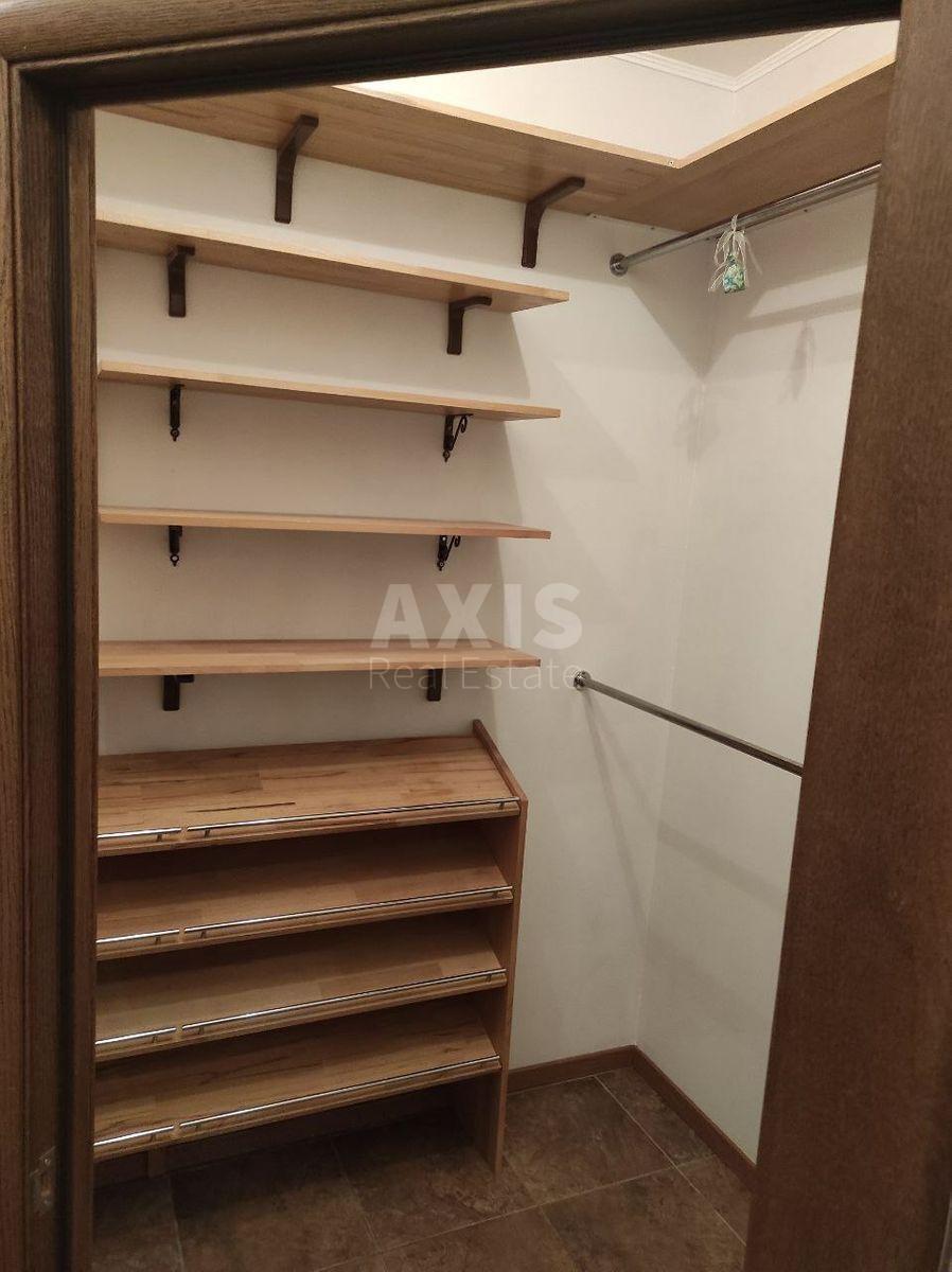 5k apartment vul. Kondratjuka Jurija 18Б7