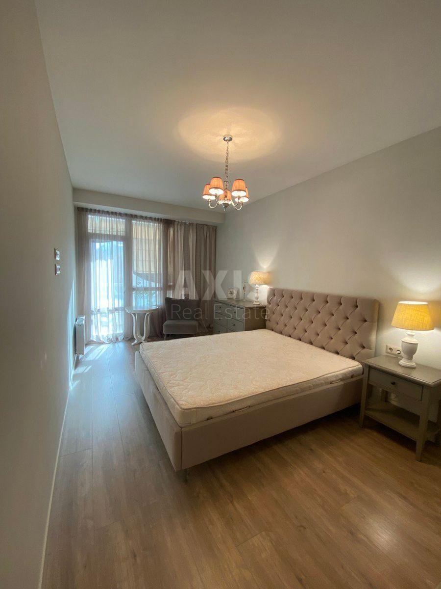 2k apartment vul. Glybochyc'ka 139