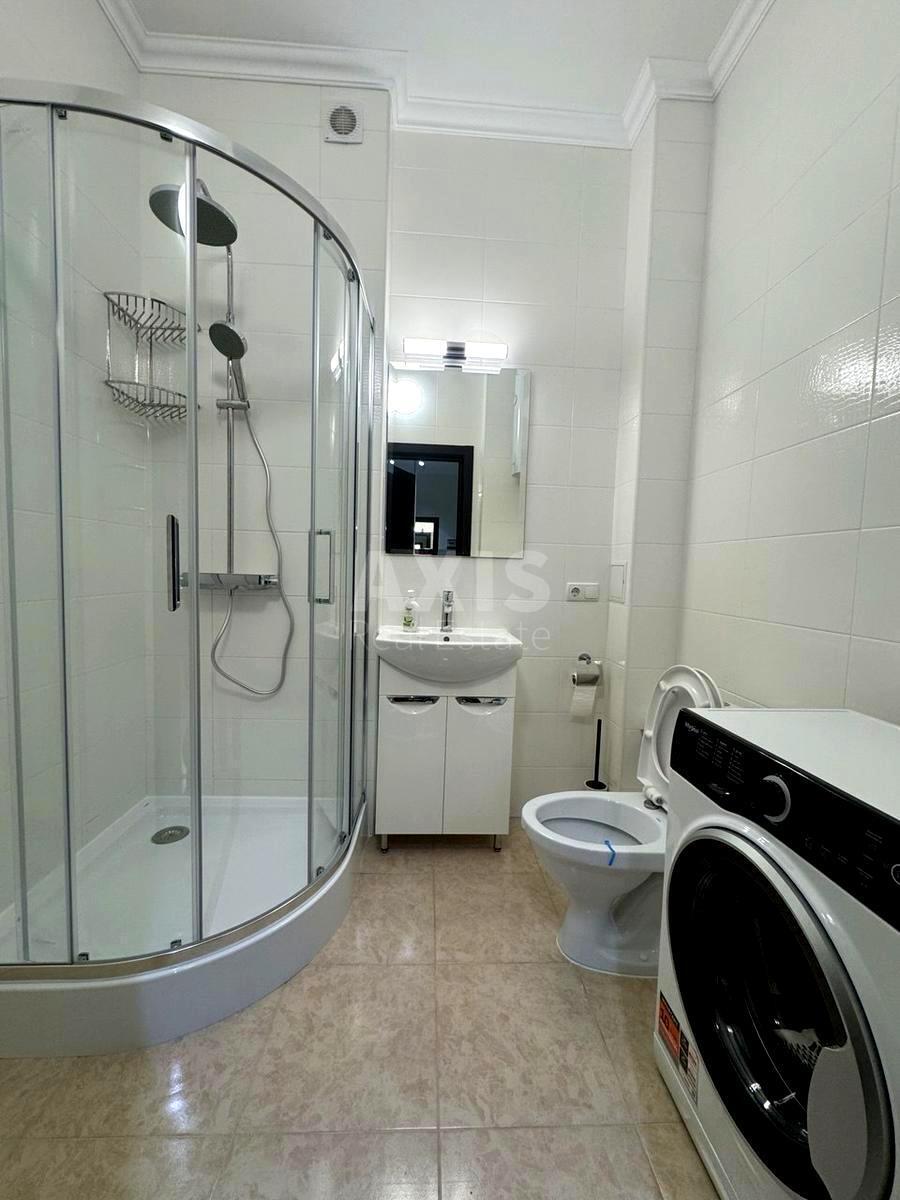 1k apartment vul. Vasylya Tyutyunnyka 52/1637602