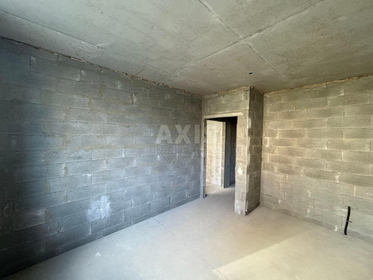 3k apartment vul. Oleksandra Olesja 2В3