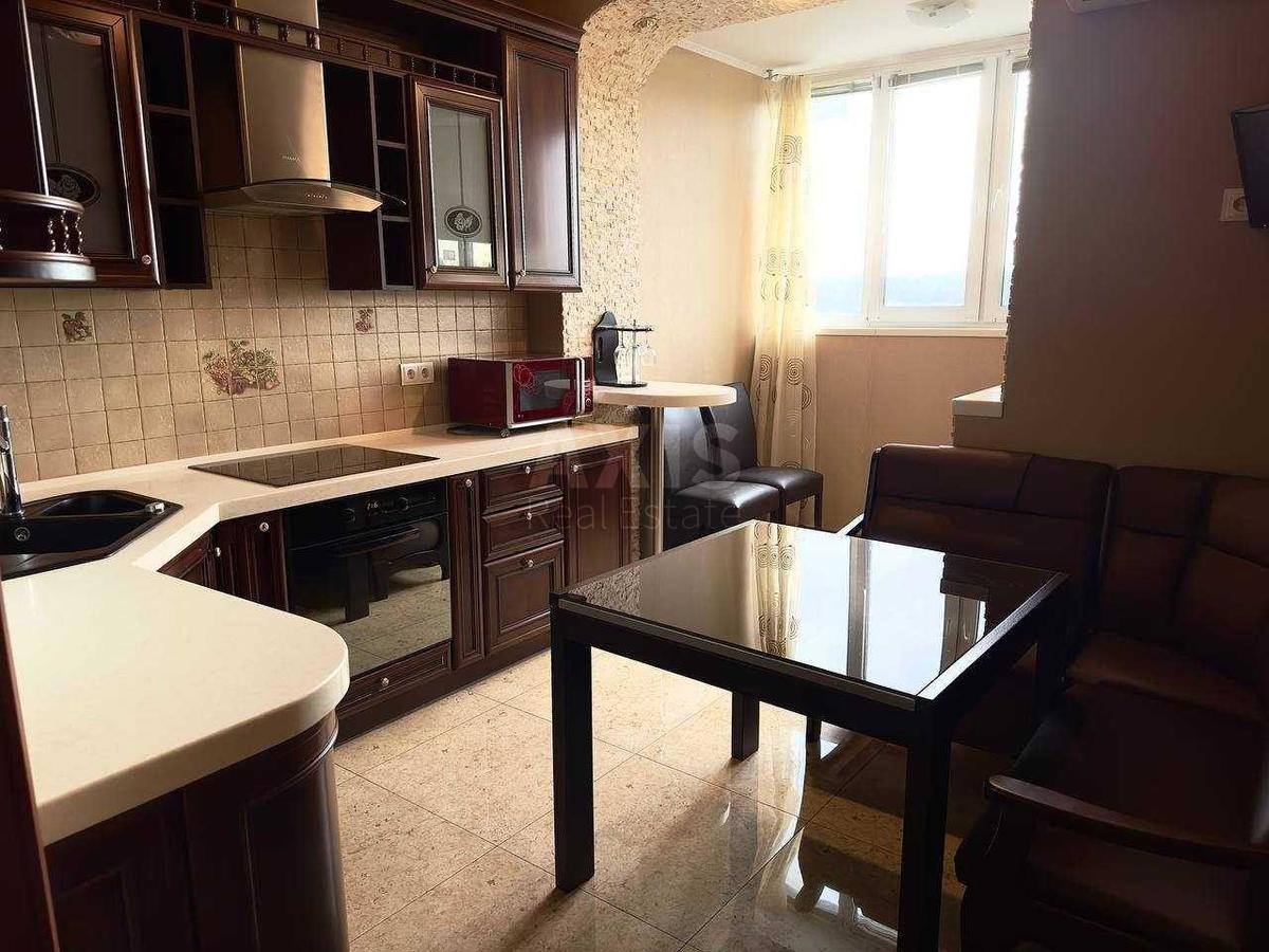 2k apartment vul. Naumova Generala 66