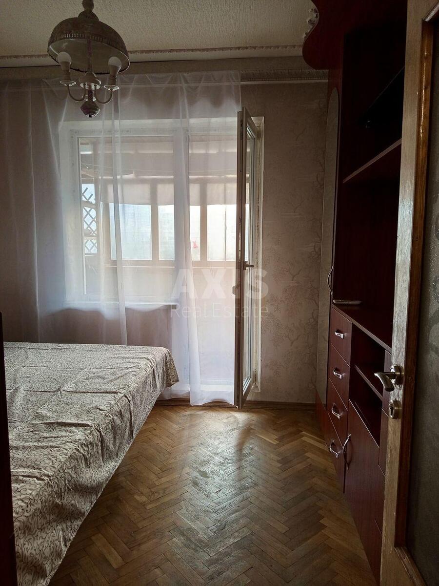3k apartment pr-t Majakovs'kogo Volodymyra 7А600004