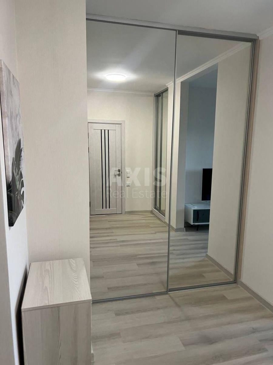 2k apartment vul. Golosii'vs'ka 136