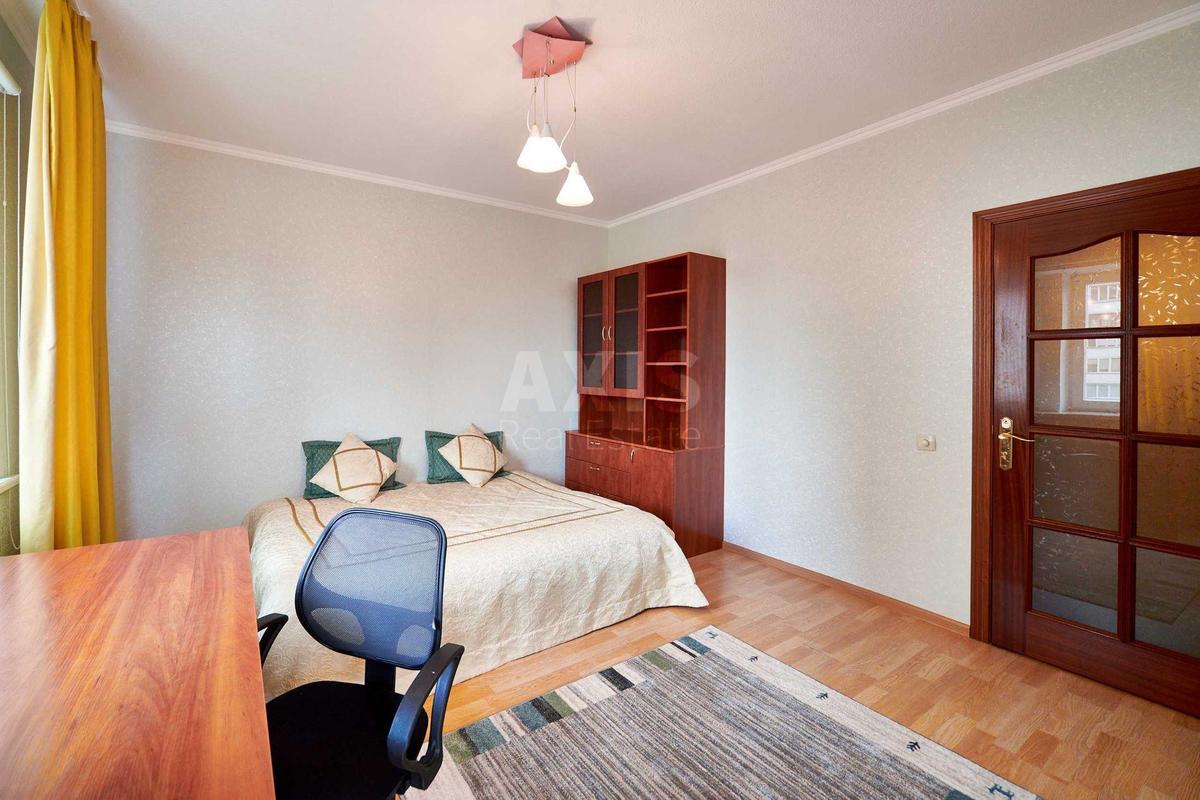 3k apartment vul. Tymoshenka Marshala 295