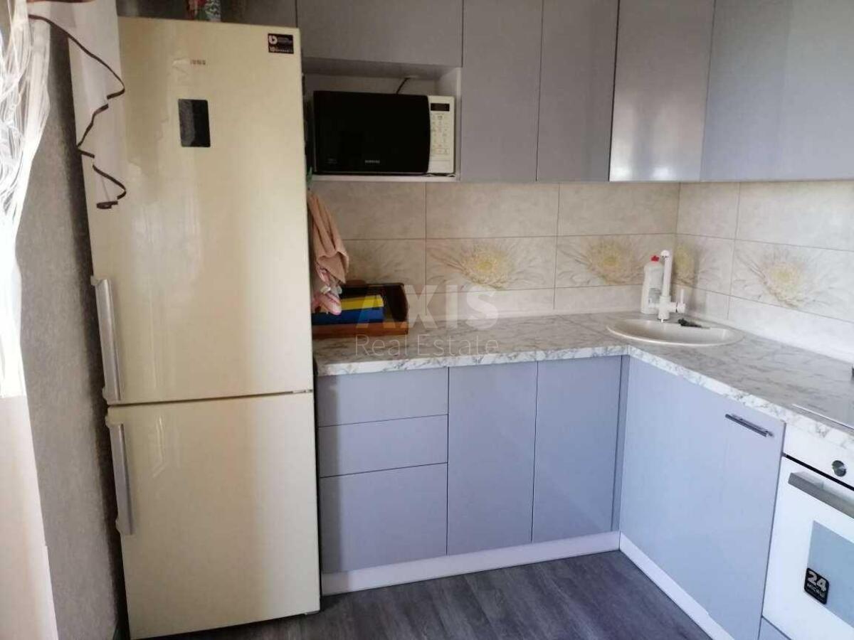 2k apartment vul. Matejuka Mykoly 5Б6