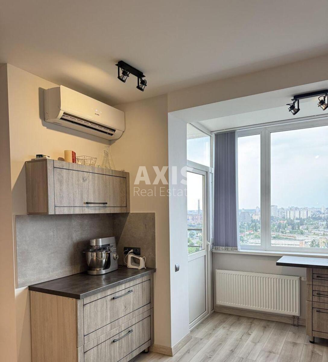 3k apartment vul. Lebedjeva Mykoly 4/39А578541