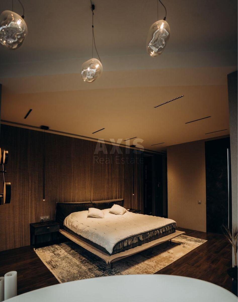 4k apartment vul. Buslivs'ka 12621625